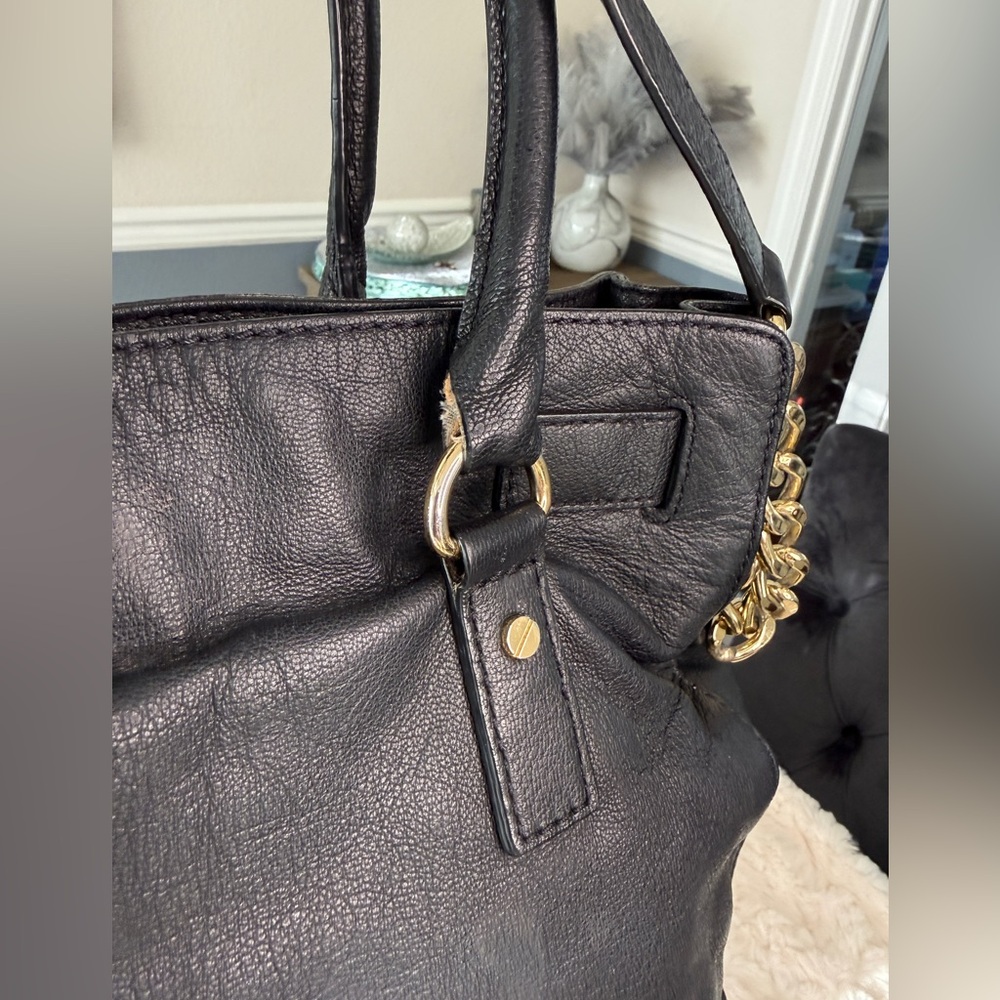Michael Kors Hamilton Black Leather Satchel Tote Gold Lock Key Chain Strap - Picture 14 of 17